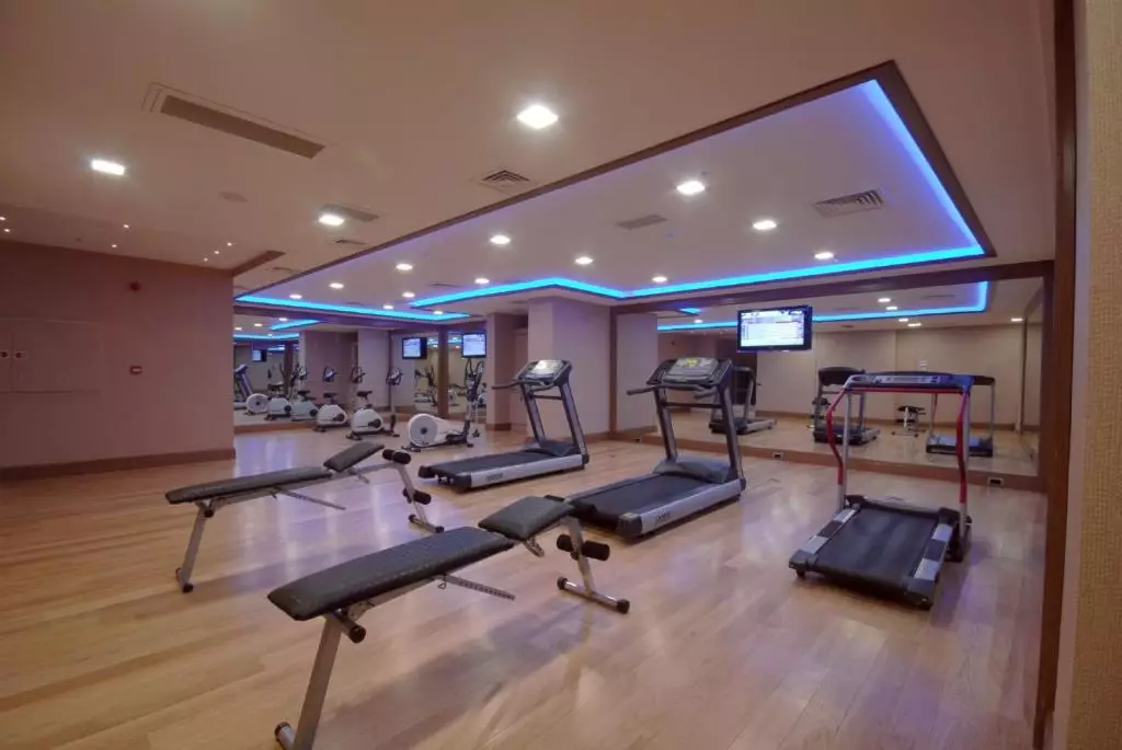 باشگاه CENTRAL PALACE